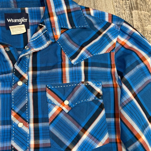 Vintage Wrangler Western Button-Down Shirt - Picture 5 of 7